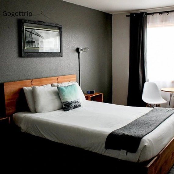 adrift hotel